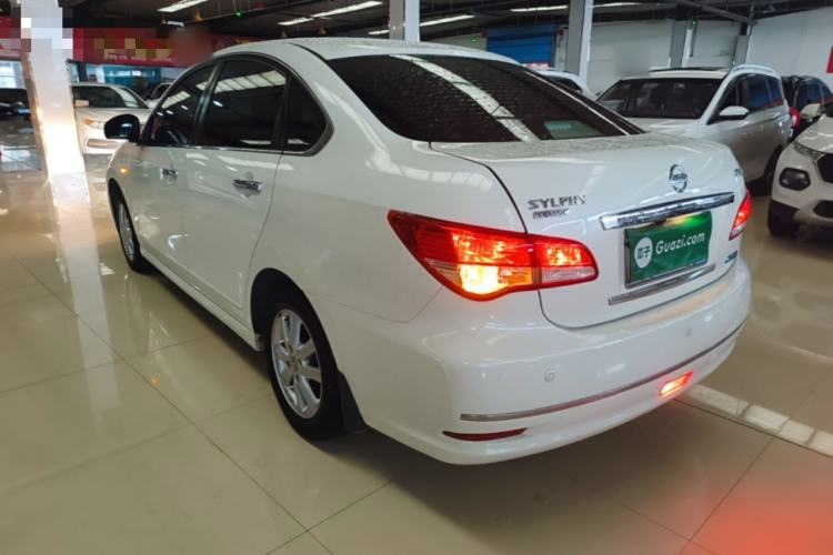 Used Nissan Sylphy 2018 Classic 1.6XE+ CVT Leading Edition Exterior 2