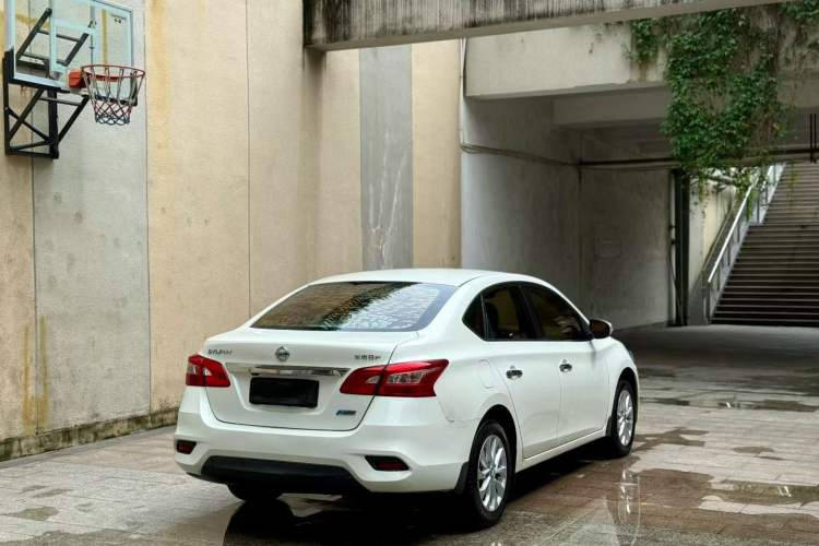 Used Nissan Sylphy 2018 1.6XV CVT Deluxe Edition Exterior 4
