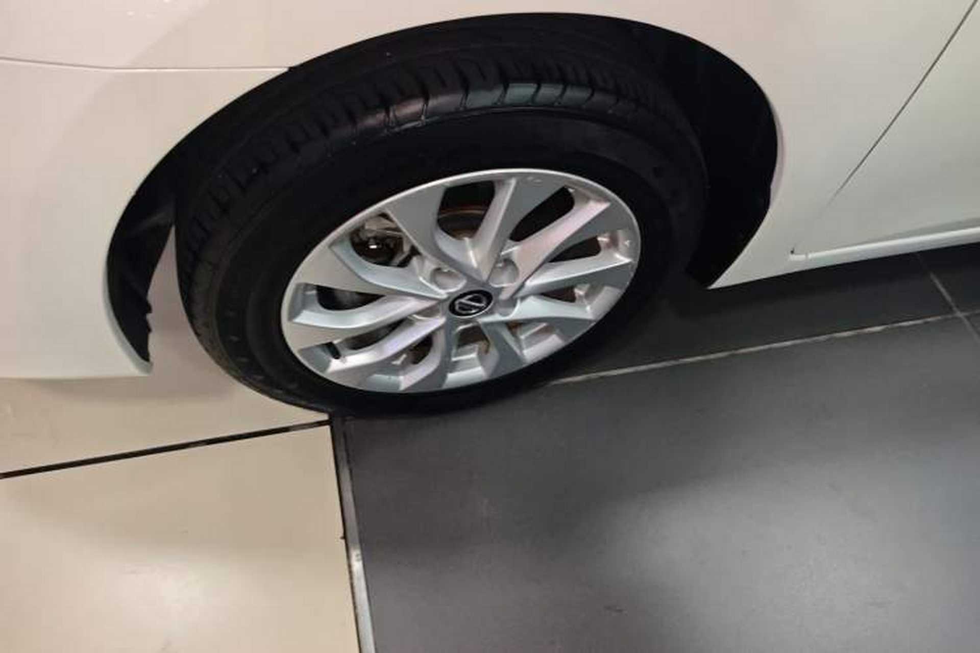 Used Nissan Sylphy 2018 1.6XE CVT Comfort Edition Exterior 4