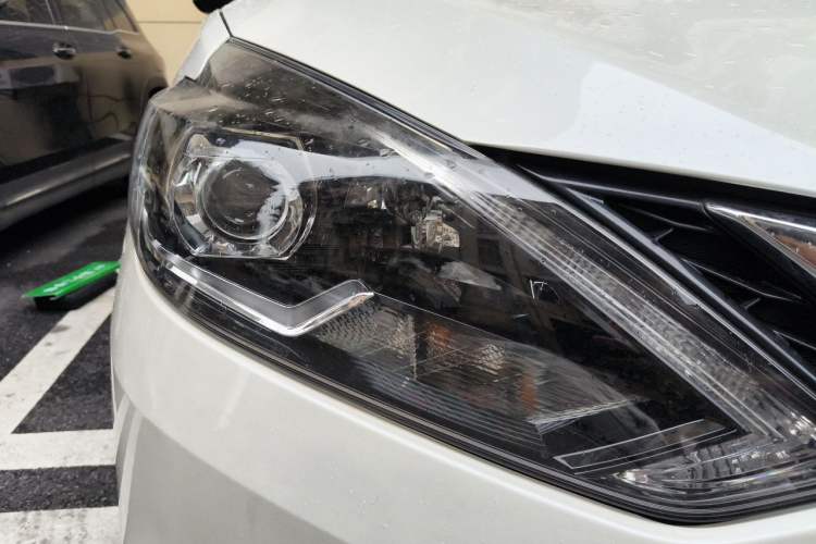 Used Nissan Sylphy 2018 1.6XV CVT Deluxe Edition Exterior 6