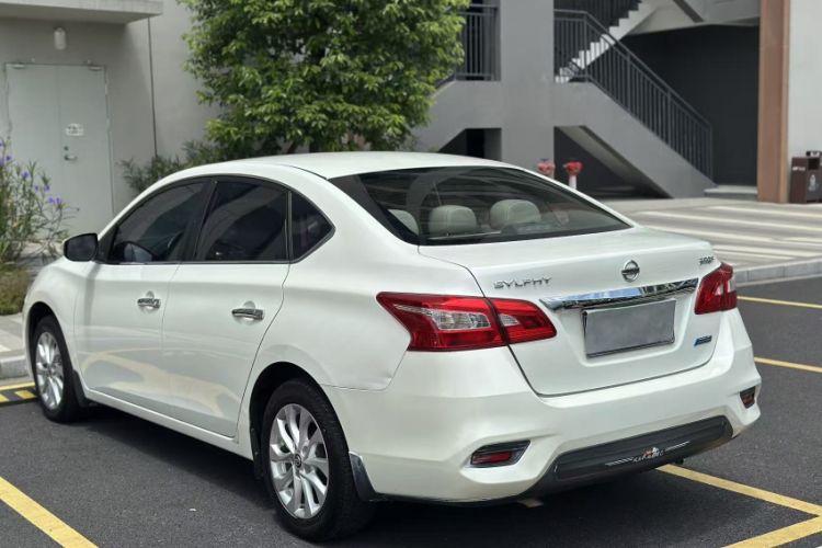Used Nissan Sylphy 2018 1.6XV CVT Deluxe Edition Exterior 6