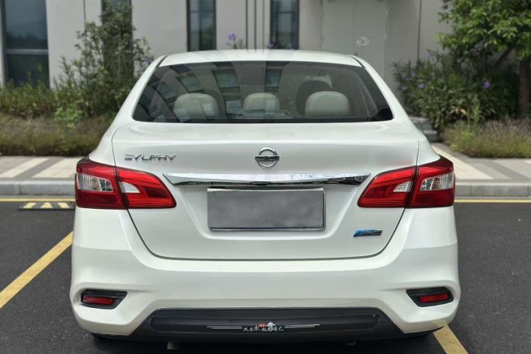 Used Nissan Sylphy 2018 1.6XV CVT Deluxe Edition Exterior 7