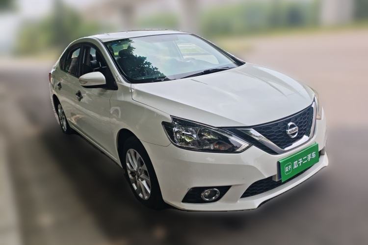 Used Nissan Sylphy 2018 1.6XL Manual Luxury Edition Front Right 45 Deg