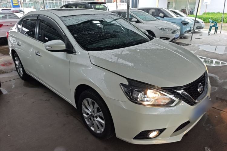 Used Nissan Sylphy 2018 1.6XV CVT Deluxe Edition Front Right 45 Deg