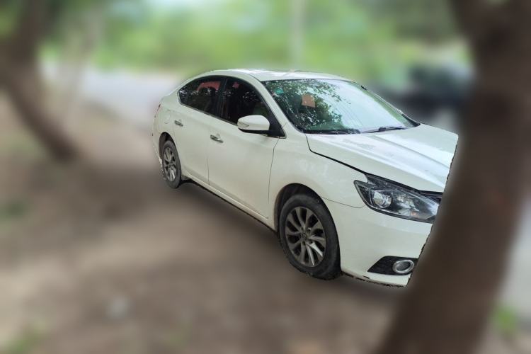 Used Nissan Sylphy 2018 1.6XV CVT Deluxe Edition Front Right 45 Deg
