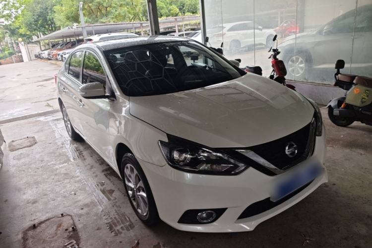 Used Nissan Sylphy 2018 1.6XV CVT Deluxe Edition Front Right 45 Deg