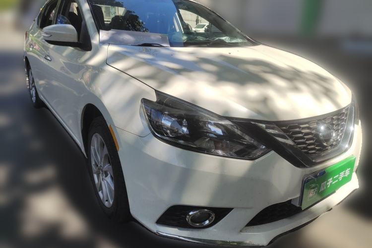 Used Nissan Sylphy 2018 1.6XV CVT Deluxe Edition Front Right 45 Deg