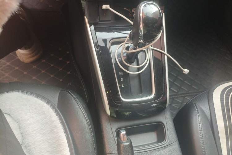 Used Nissan Sylphy 2018 1.6XV CVT Deluxe Edition Gear Lever