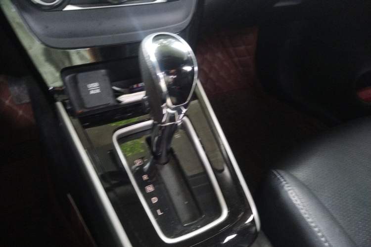 Used Nissan Sylphy 2018 1.6XV CVT Deluxe Edition Gear Lever