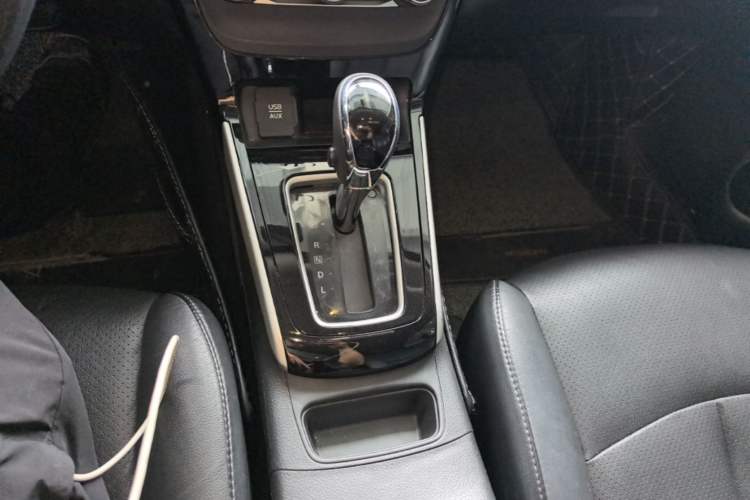Used Nissan Sylphy 2018 1.6XV CVT Deluxe Edition Gear Lever