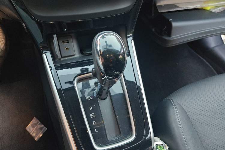 Used Nissan Sylphy 2018 1.6XV CVT Deluxe Edition Gear Lever