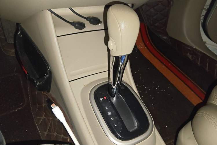 Used Nissan Sylphy 2018 Classic 1.6XE CVT Comfort Edition Gear Lever