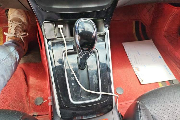 Used Nissan Sylphy 2018 1.6XV CVT Deluxe Edition Gear Lever