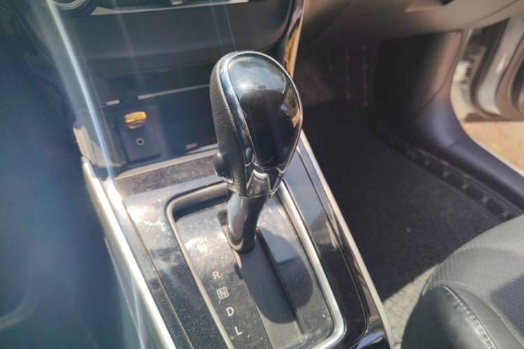 Used Nissan Sylphy 2018 1.6XV CVT Deluxe Edition Gear Lever