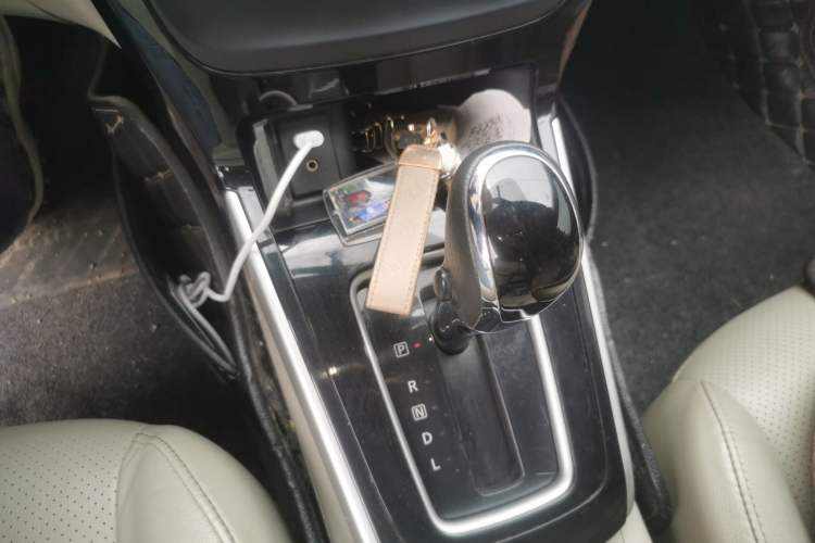 Used Nissan Sylphy 2018 1.6XV CVT Deluxe Edition Gear Lever