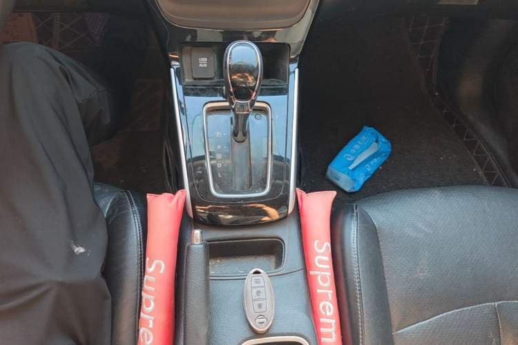 Used Nissan Sylphy 2018 1.6XV CVT Deluxe Edition Gear Lever