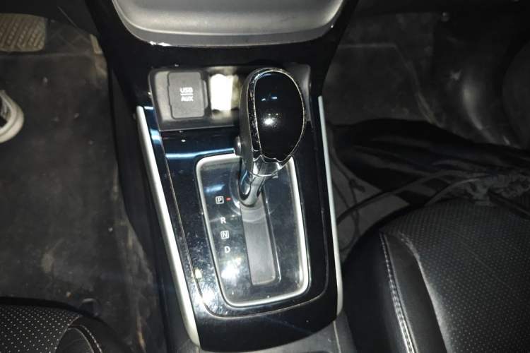 Used Nissan Sylphy 2018 1.6XV CVT Deluxe Edition Gear Lever
