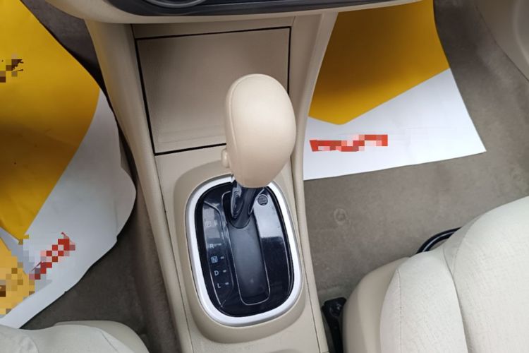 Used Nissan Sylphy 2018 Classic 1.6XE+ CVT Leading Edition Gear Lever