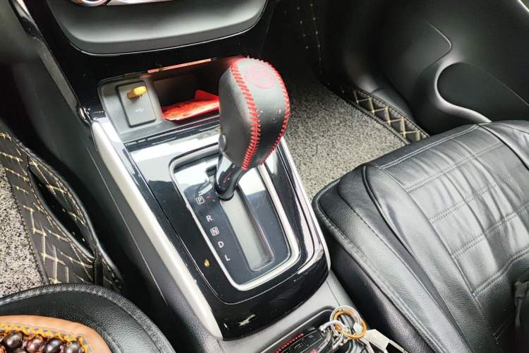 Used Nissan Sylphy 2018 1.6XV CVT Deluxe Edition Gear Lever
