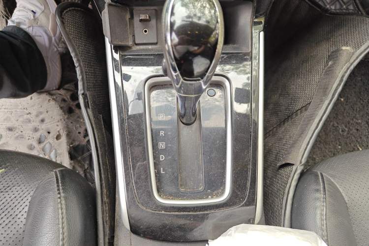 Used Nissan Sylphy 2018 1.6XV CVT Deluxe Edition Gear Lever