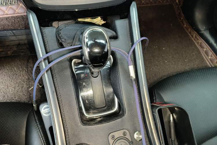 Used Nissan Sylphy 2018 1.6XV CVT Deluxe Edition Gear Lever
