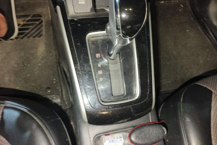 Used Nissan Sylphy 2018 1.6XV CVT Deluxe Edition Gear Lever