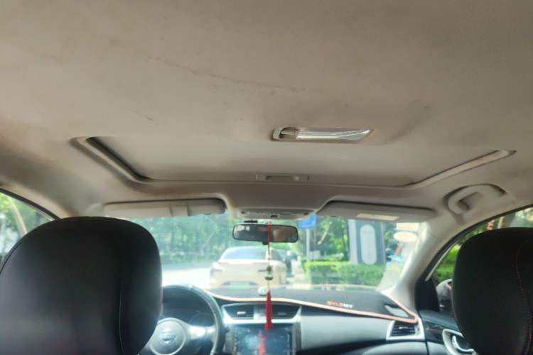Used Nissan Sylphy 2018 1.6XL Manual Luxury Edition Headliner
