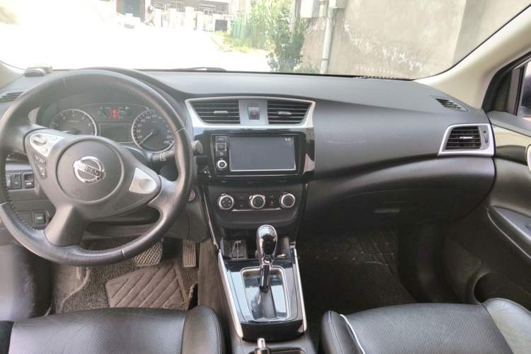 Used Nissan Sylphy 2018 1.6XE CVT Comfort Edition Headliner