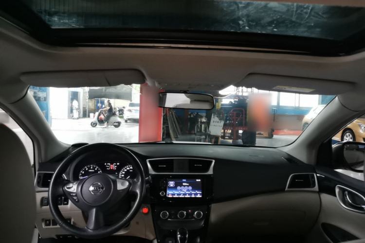 Used Nissan Sylphy 2018 1.6XV CVT Deluxe Edition Headliner