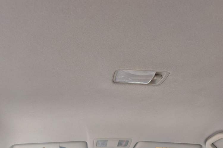 Used Nissan Sylphy 2018 Classic 1.6XE Manual Comfort Edition Headliner
