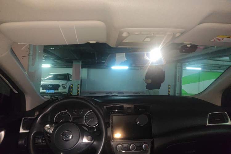 Used Nissan Sylphy 2018 1.6XV CVT Deluxe Edition Headliner
