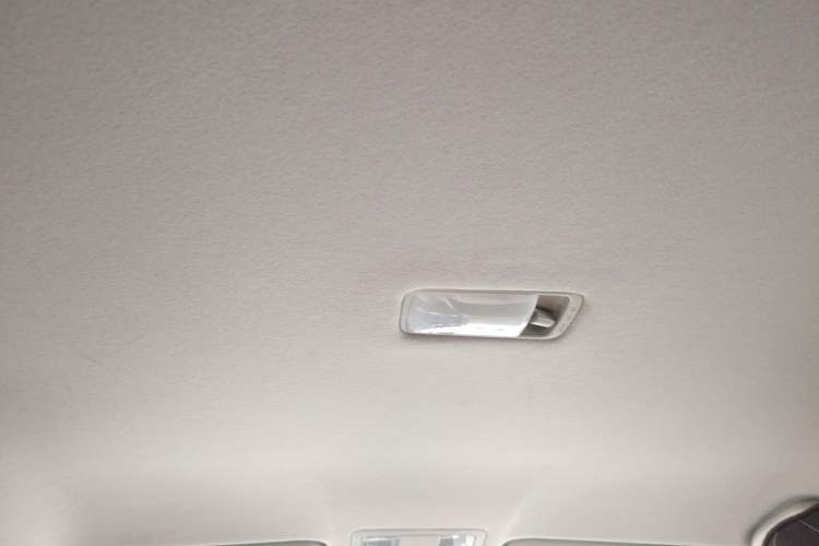 Used Nissan Sylphy 2018 Classic 1.6XE CVT Comfort Edition Headliner