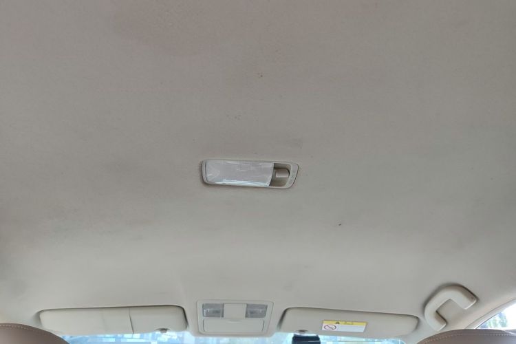 Used Nissan Sylphy 2018 Classic 1.6XE Manual Comfort Edition Headliner