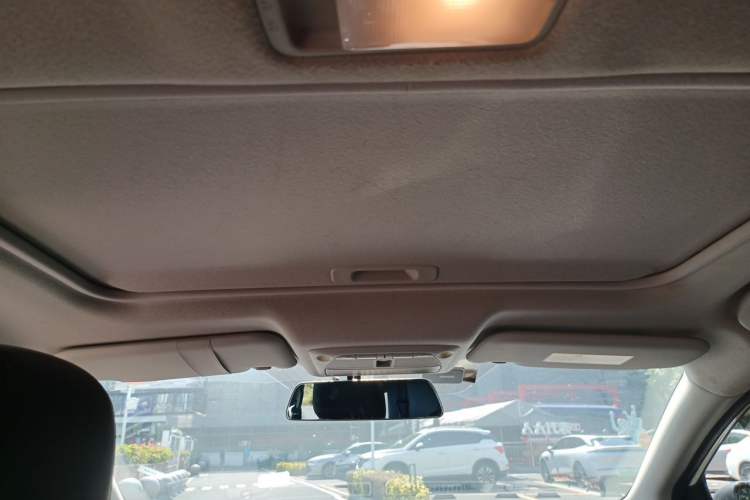 Used Nissan Sylphy 2018 1.6XV CVT Deluxe Edition Headliner