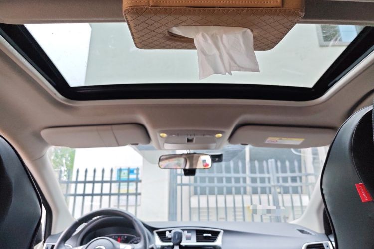 Used Nissan Sylphy 2018 1.6XV CVT Deluxe Edition Headliner