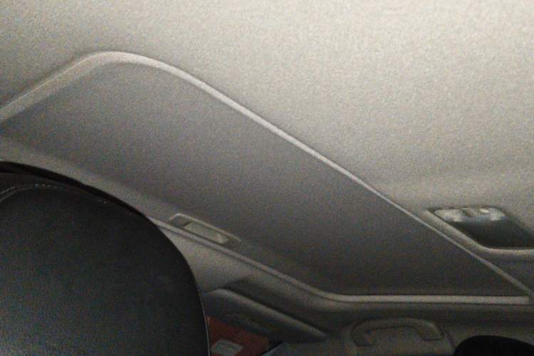 Used Nissan Sylphy 2018 1.6XV CVT Deluxe Edition Headliner