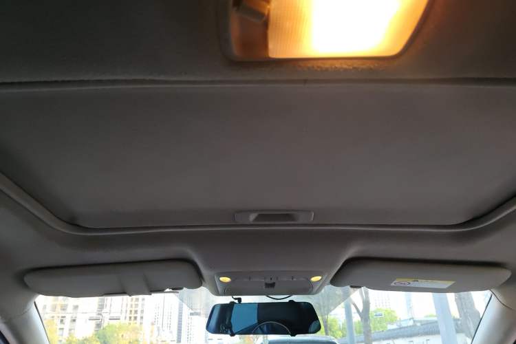 Used Nissan Sylphy 2018 1.6XV CVT Deluxe Edition Headliner