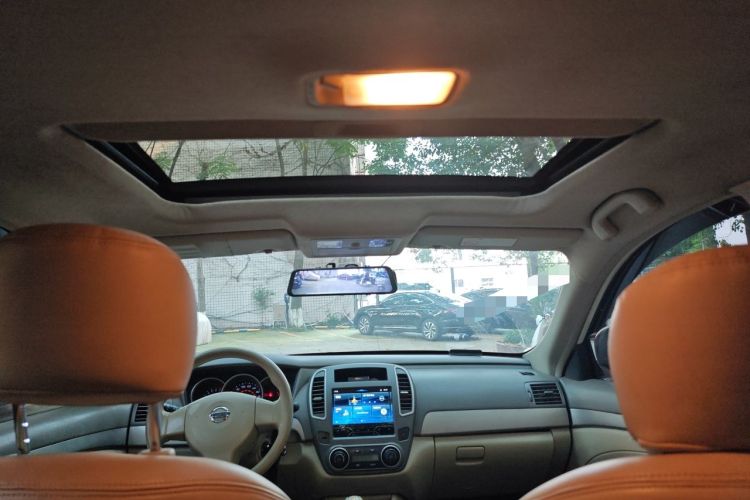 Used Nissan Sylphy 2018 Classic 1.6XE+ Manual Leading Edition Headliner
