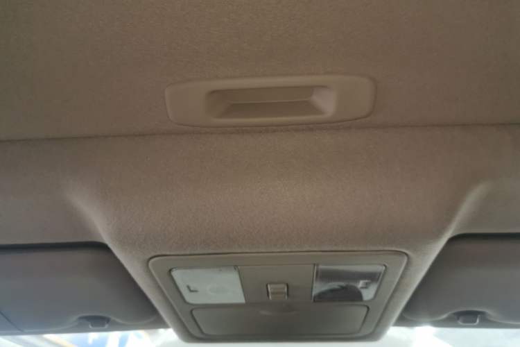 Used Nissan Sylphy 2018 Classic 1.6XE+ Manual Leading Edition Headliner