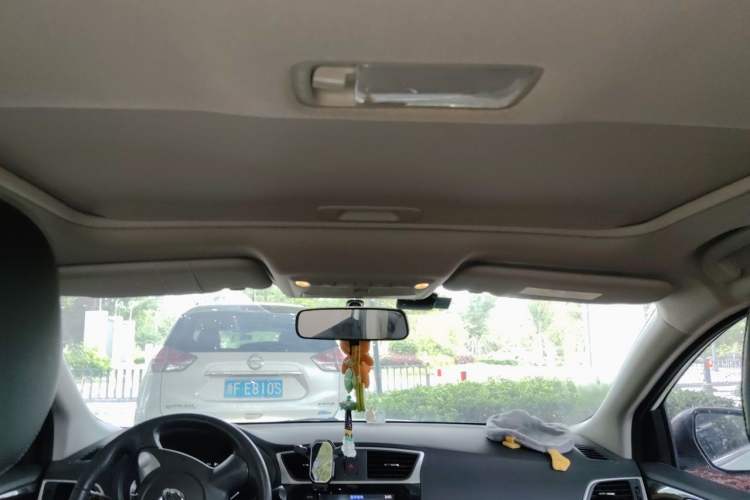 Used Nissan Sylphy 2018 1.6XV CVT Deluxe Edition Headliner