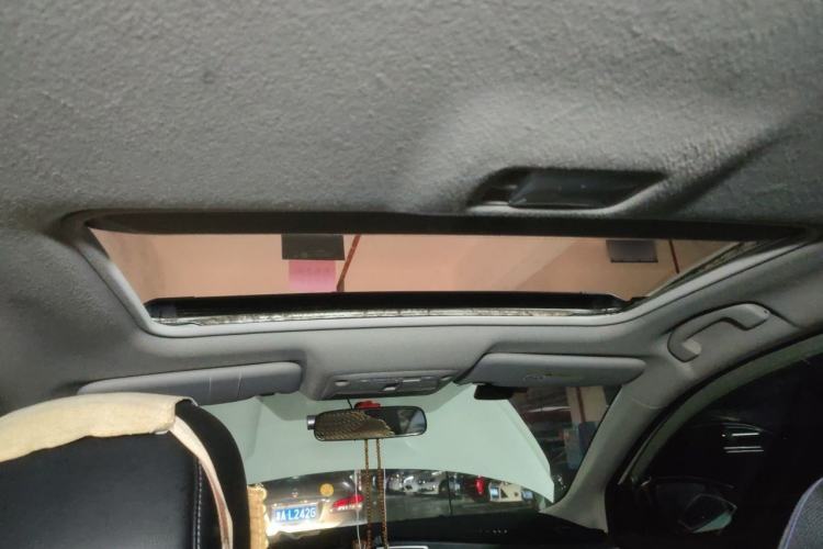 Used Nissan Sylphy 2018 1.6XV CVT Deluxe Edition Headliner