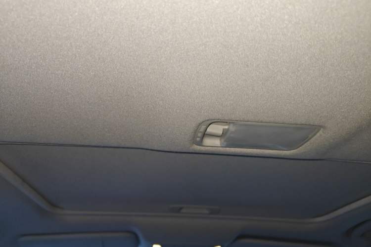 Used Nissan Sylphy 2018 1.6XV CVT Deluxe Edition Headliner