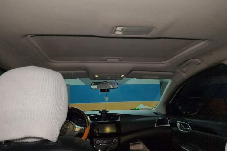 Used Nissan Sylphy 2018 1.6XV CVT Deluxe Edition Headliner