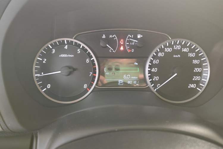 Used Nissan Sylphy 2018 1.6XV CVT Deluxe Edition Instrument Cluster