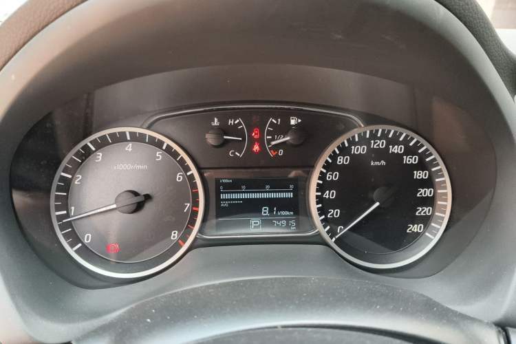 Used Nissan Sylphy 2018 1.6XV CVT Deluxe Edition Instrument Cluster