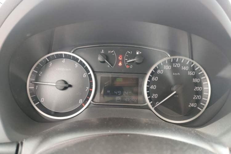 Used Nissan Sylphy 2018 1.6XV CVT Deluxe Edition Instrument Cluster