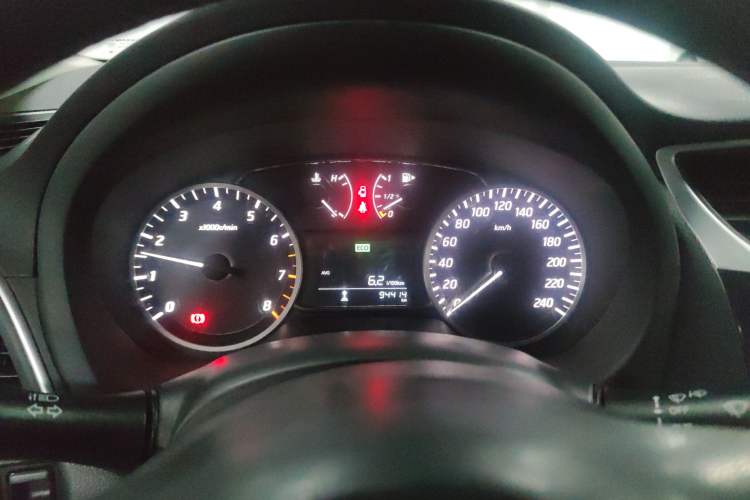 Used Nissan Sylphy 2018 1.6XL Manual Luxury Edition Instrument Cluster