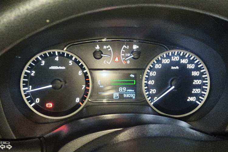 Used Nissan Sylphy 2018 1.6XV CVT Deluxe Edition Instrument Cluster