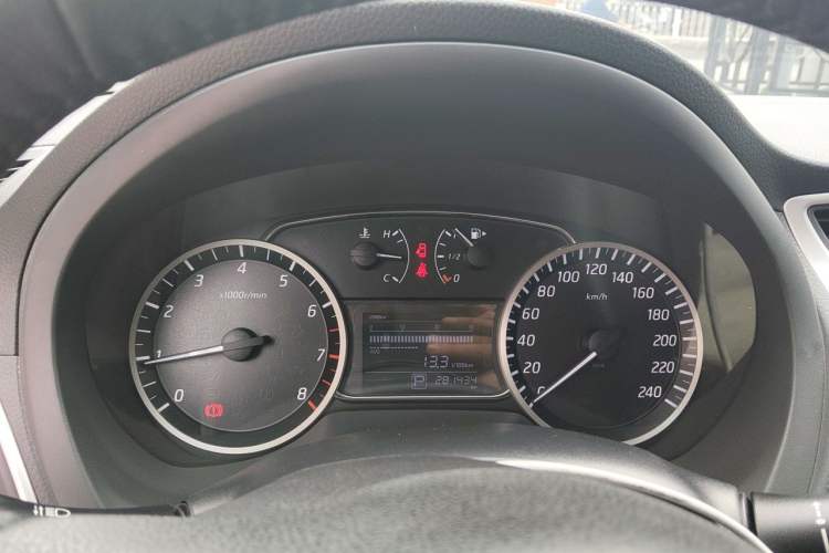Used Nissan Sylphy 2018 1.6XV CVT Deluxe Edition Instrument Cluster