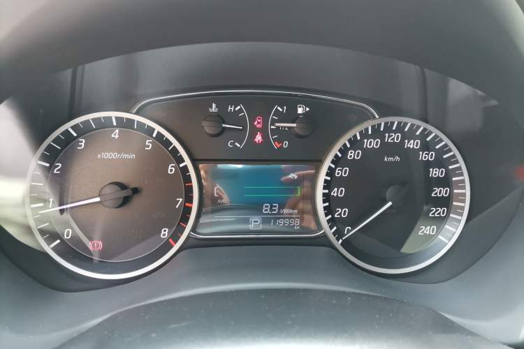 Used Nissan Sylphy 2018 1.6XV CVT Deluxe Edition Instrument Cluster